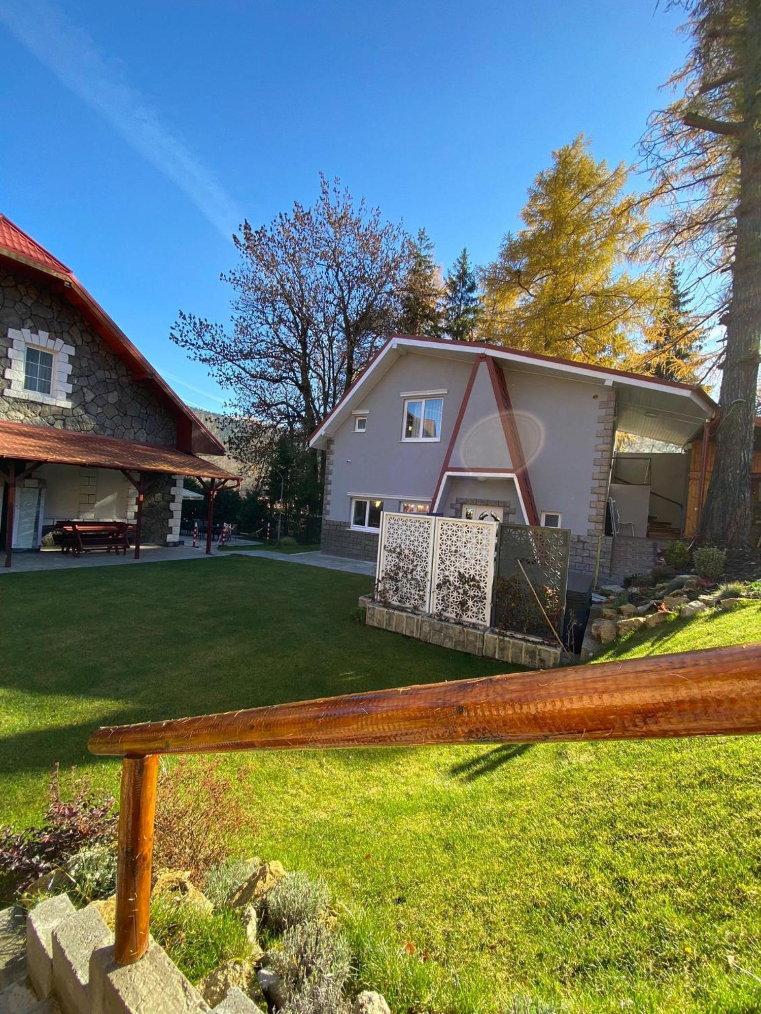 Royal Inn Busteni-Adults Only Exterior foto